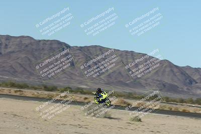 media/Nov-01-2025-CVMA (Sat) [[fc0f7531b8]]/Race 13-Femmewalla-Femmewalla UL/